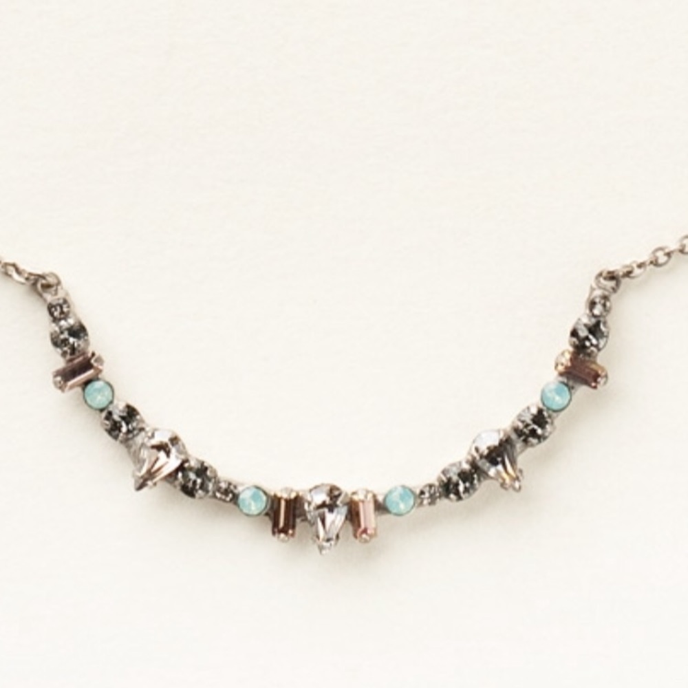 NWT Sorrelli Delicate Crescent Necklace Silver
